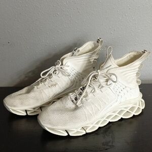 👟 Hello Mr. Lin Shoes Size 10